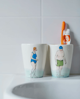 2016-11-06-07_33_59-helen-beard-swimmer-beakers